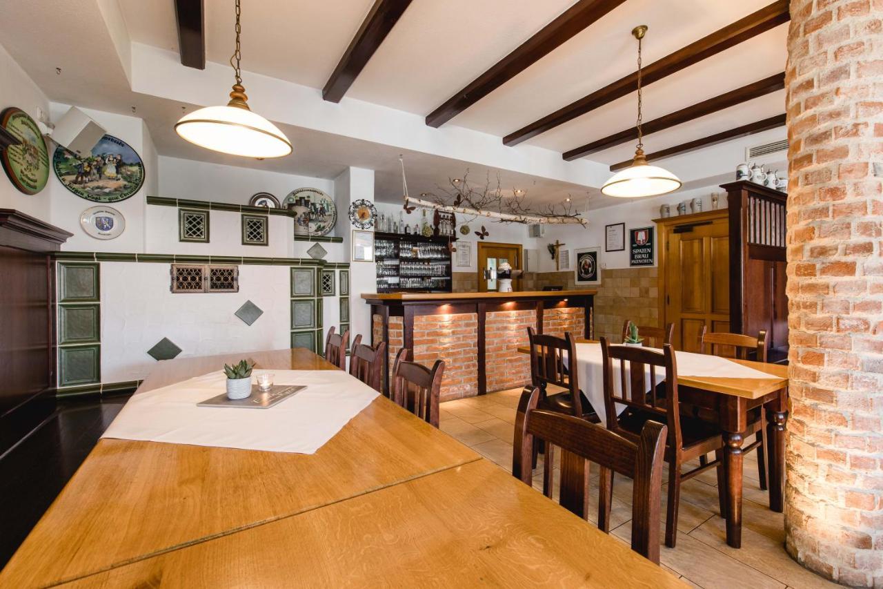 Gasthaus Hotel Ostermeier Attenkirchen Eksteriør billede