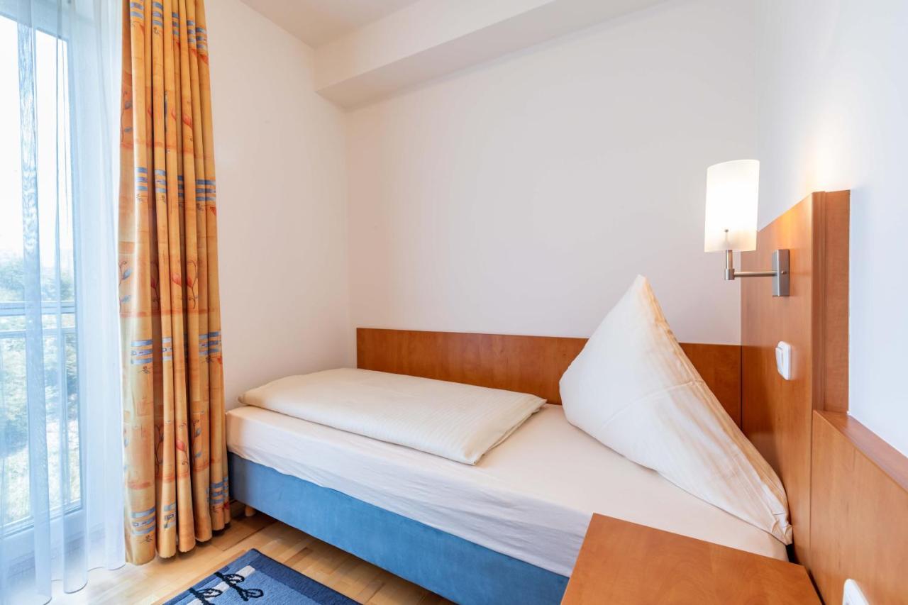 Gasthaus Hotel Ostermeier Attenkirchen Eksteriør billede